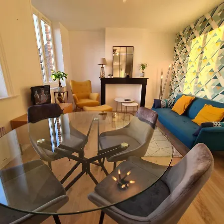Lägenhet 2 Cosy - Proche Toutes Commodites